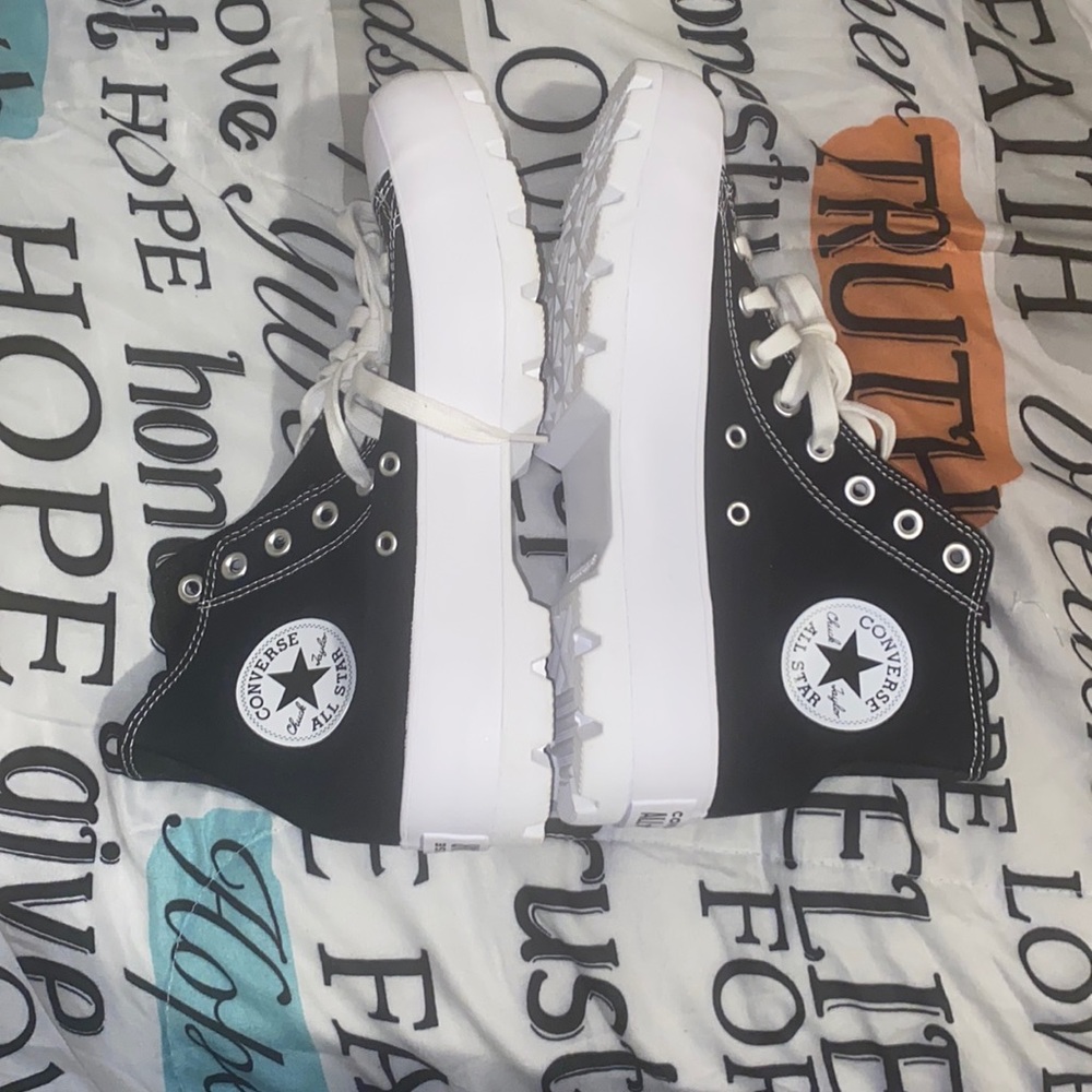 Platform converse